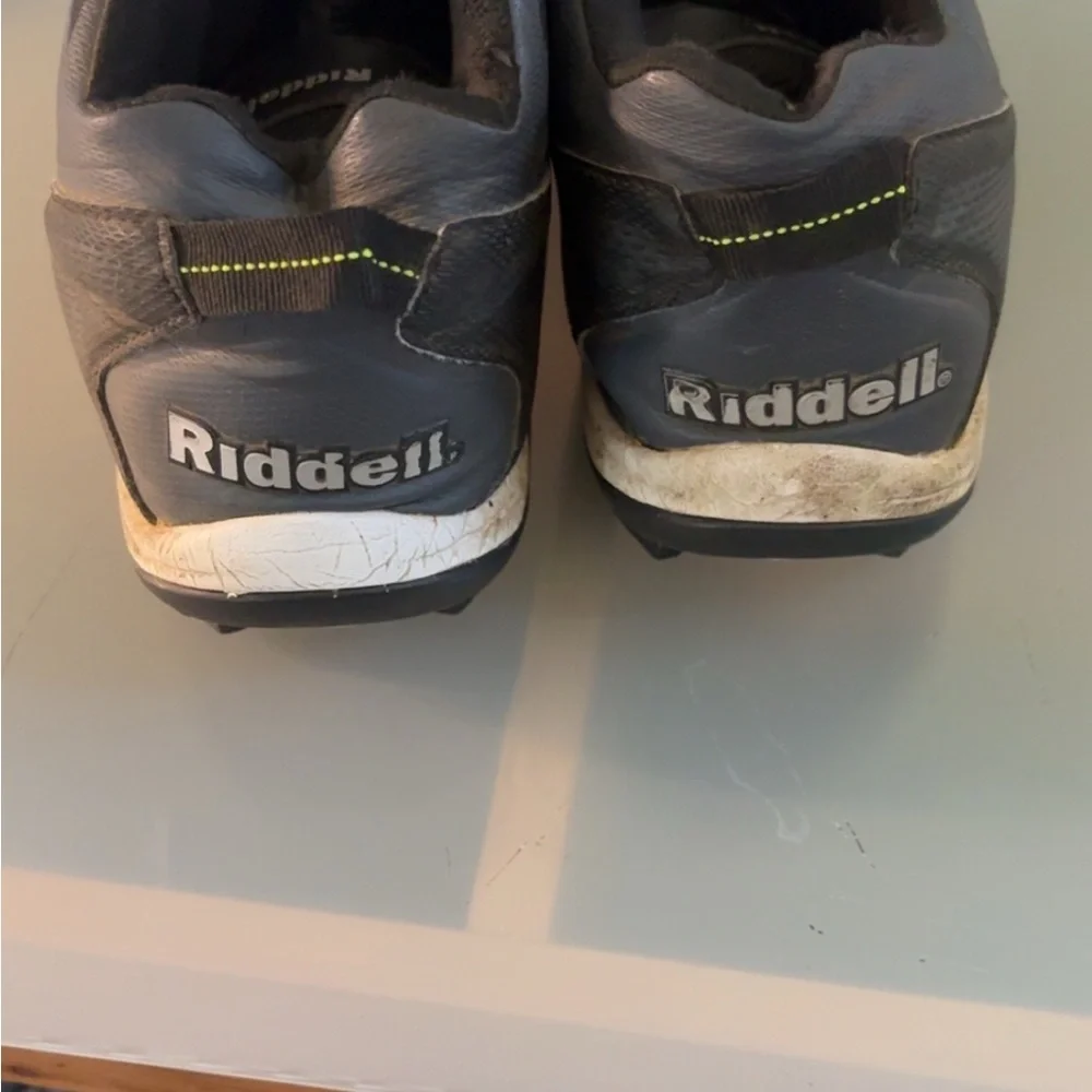 Riddell Men Football Cleats Black Yellow Lace Up Athletic‎ Shoes Size Unknown
